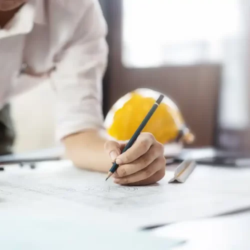 Progettazione termotecnica a Predazzo: metodo, norme e scelte impiantistiche per edifici in clima alpino
