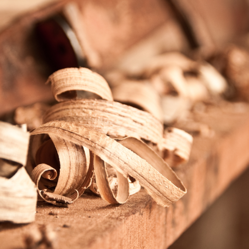 Realizzazione di pipe in legno a Bologna: guida pratica tra materiali, lavorazioni e scelte consapevoli